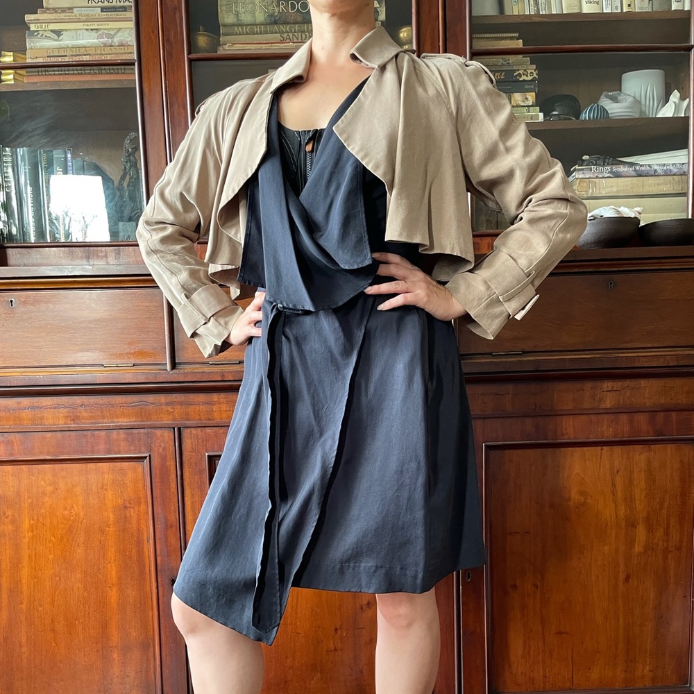 Funktional Double Layered Trench Coat